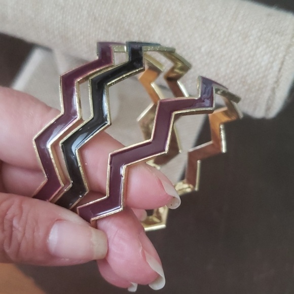 Set of 3 - two burgundy one black bangle bracelets stackable - Picture 5 of 8